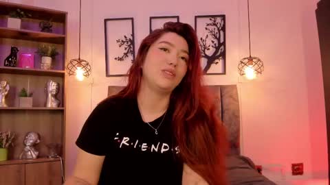 Snapshot of andy_and_emma chatting on February 17, 3:31 pm andy_and_emma online show from February 17, 3:31 pm