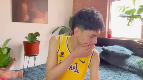 Andy online show from March 12, 3:07 pm