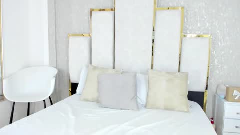 Snapshot of andy_bluee chatting on December 31, 7:31 am Andy bluee online show from December 31, 7:31 am