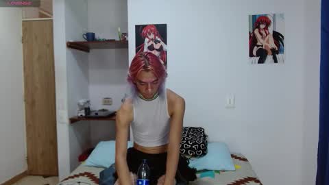 Snapshot of andy_caandy chatting on February 6, 7:17 pm Andy Candy online show from February 6, 7:17 pm