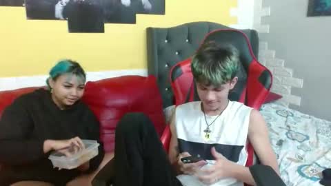 andy_dan1 online show from March 5, 8:27 pm