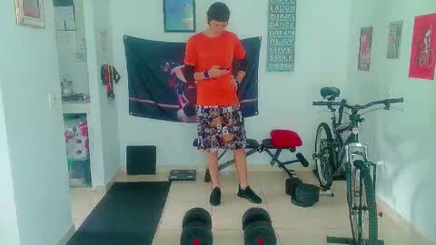 Andy Gray online show from February 18, 1:40 pm