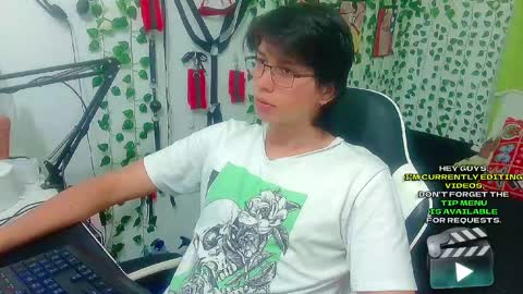 Andy Gray online show from April 12, 12:32 pm