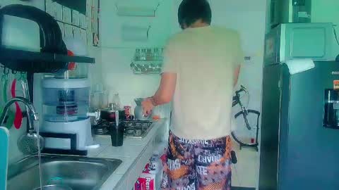 Andy Gray online show from April 16, 11:33 am