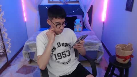 Andy online show from April 11, 7:45 am