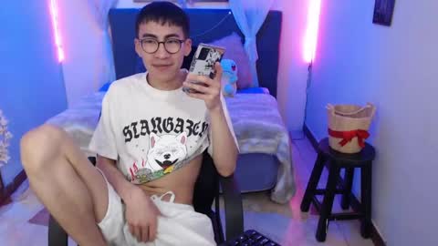 Andy online show from April 18, 3:54 am