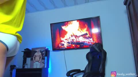 Snapshot of andy_walker_ chatting on January 23, 5:42 pm Andres online show from January 23, 5:42 pm
