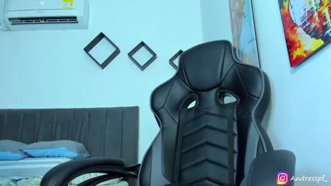 Snapshot of andy_walker_ chatting on September 15, 4:29 pm Andres online show from September 15, 4:29 pm