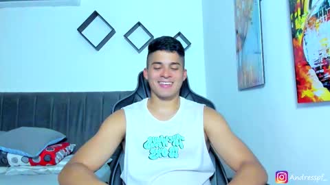 Snapshot of andy_walker_ chatting on November 11, 5:57 pm Andres online show from November 11, 5:57 pm