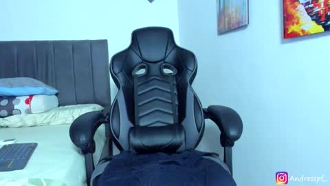 Snapshot of andy_walker_ chatting on November 22, 5:34 pm Andres online show from November 22, 5:34 pm