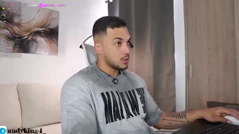 Snapshot of andy_weld chatting on June 23, 5:33 pm my onlyfans online show from June 23, 5:33 pm