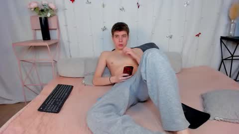 Mandy and Andy online show from January 9, 12:35 am