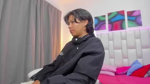 Andy Kings online show from March 25, 3:01 am