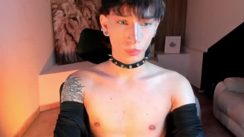 Andy online show from March 31, 9:26 pm