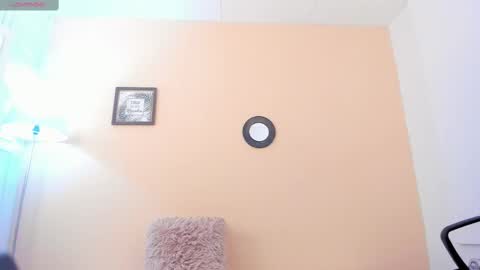 Snapshot of andyylove_jk chatting on March 7, 12:56 pm Andy online show from March 7, 12:56 pm