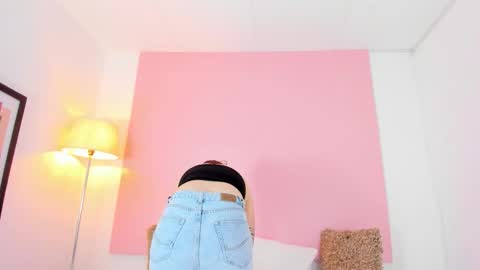 Andy  online show from January 9, 12:30 pm