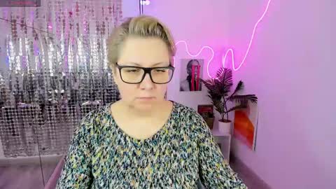 aneli_mira online show from March 24, 7:02 am