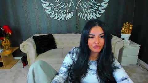 Snapshot of anemariejolie chatting on November 5, 5:57 pm Anne online show from November 5, 5:57 pm