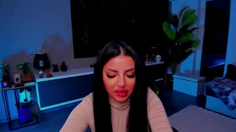 Anne online show from February 19, 6:37 pm