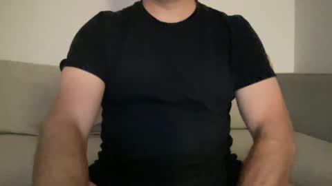 anewsummer online show from September 21, 7:54 am