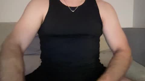 anewsummer online show from March 25, 4:40 am