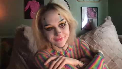 ang3lmorgu3 online show from December 17, 6:14 pm