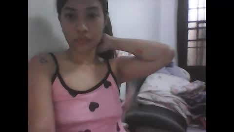 ange011 online show from April 9, 5:40 am