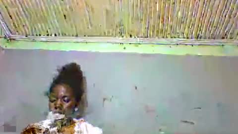 angeeliine online show from July 28, 6:31 pm