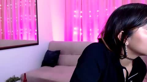 Angel online show from January 15, 7:50 pm