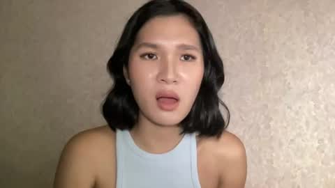 Snapshot of angel19722 chatting on August 5, 12:13 am Angel online show from August 5, 12:13 am