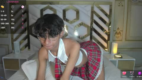   online show from January 14, 10:06 am