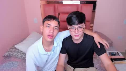 Angel and Jeff online show from November 25, 2:39 pm