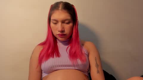 Snapshot of angel_copper chatting on January 21, 11:02 pm Angie indepent model online show from January 21, 11:02 pm