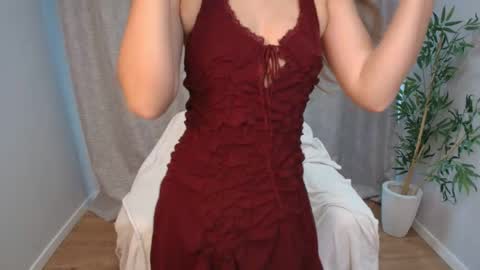 angel_dean online show from April 8, 7:03 pm