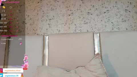 ngel Esteban  online show from February 21, 4:07 am