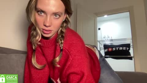 Greetings  Jess online show from December 24, 11:38 am