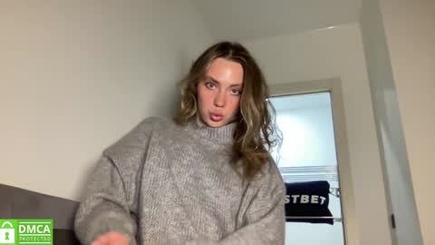 Greetings  Jess online show from January 12, 1:37 pm