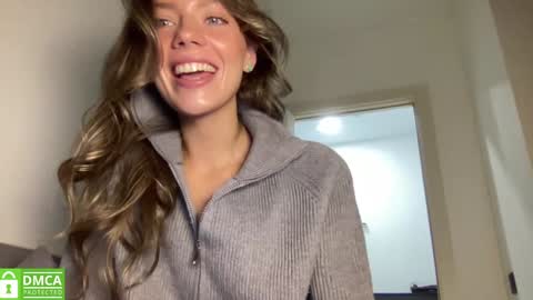 Greetings  Jess online show from September 9, 11:32 am