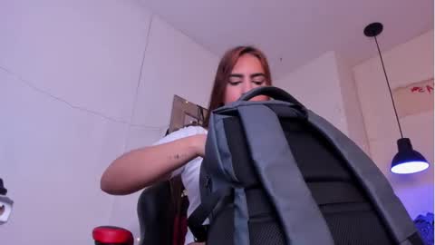 Snapshot of angel_hardy_dl chatting on October 8, 10:13 am angel hardy online show from October 8, 10:13 am