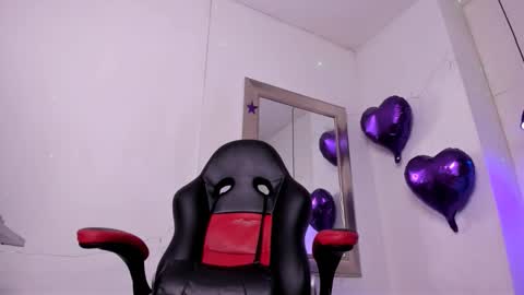 angel hardy online show from February 8, 12:19 pm