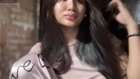 Snapshot of angel_kianna chatting on February 22, 2:41 pm callmekianna online show from February 22, 2:41 pm