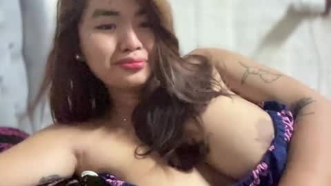 Snapshot of angel_kianna chatting on October 5, 12:53 am callmekianna online show from October 5, 12:53 am