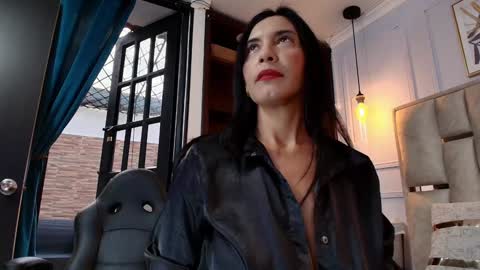 Snapshot of angel_perverted1 chatting on January 29, 11:51 am Nicolle online show from January 29, 11:51 am