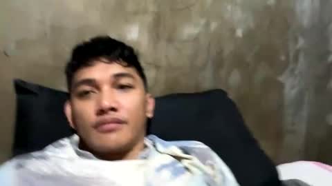 Snapshot of angel_rafael chatting on December 7, 8:11 am angel_rafael online show from December 7, 8:11 am