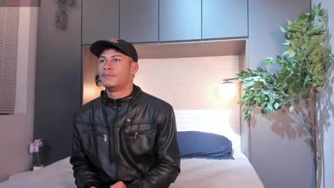 Angel  online show from April 17, 11:57 am