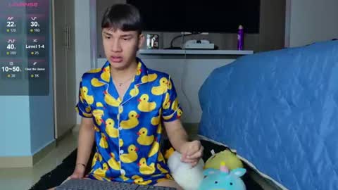  Angel  online show from June 17, 2:25 am