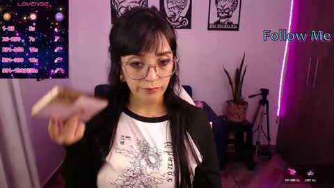 Snapshot of angela_lauren chatting on December 3, 11:14 pm Angela online show from December 3, 11:14 pm