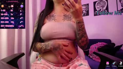 Angela online show from December 18, 11:11 pm