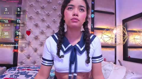 Angela online show from March 13, 1:07 pm