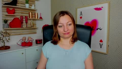 Snapshot of angela_samt chatting on April 27, 5:27 am Angela online show from April 27, 5:27 am
